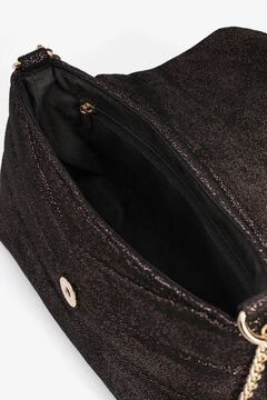 Vilanova Bolso bandolera de fiesta, acolchado, con solapa y acabado brillante.&nbsp;Cierre magn&eacute;tico y asa de cadena.