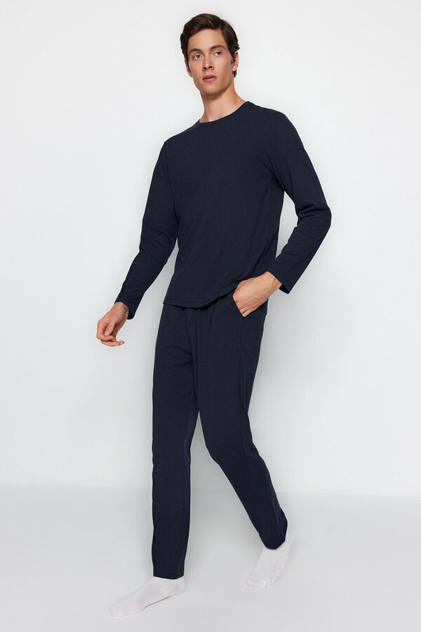 Trendyol Regular fit pyjamas set in navy blue  Plava