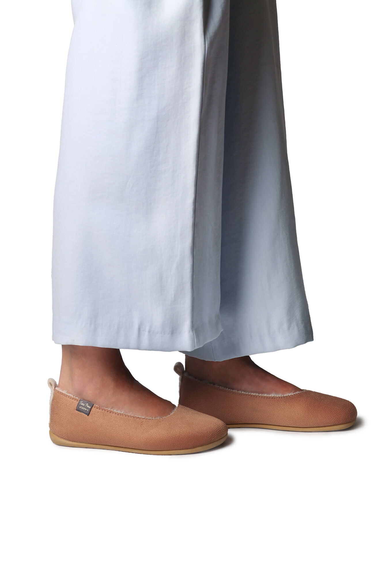 Toni Pons Zapatilla Cerrada Plana Para Mujer