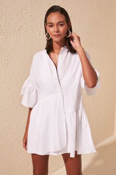 Trendyol Vestido curto camiseiro com folhos branco
