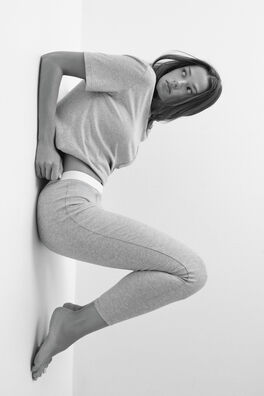 Pijama largo camiseta legging gris