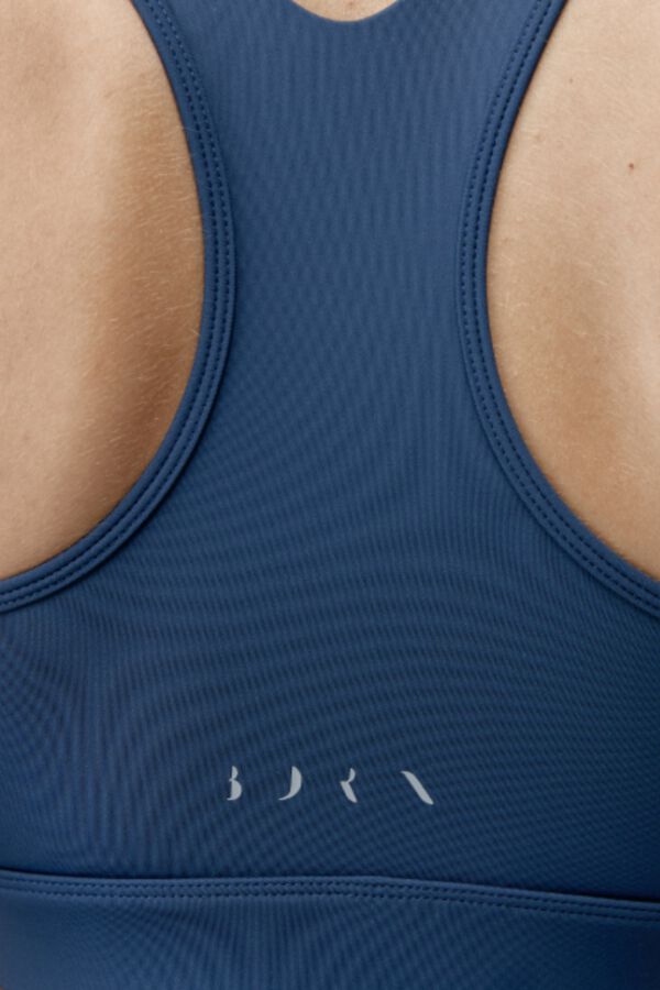 Born Living Yoga Teget Bikila sportski top Plava