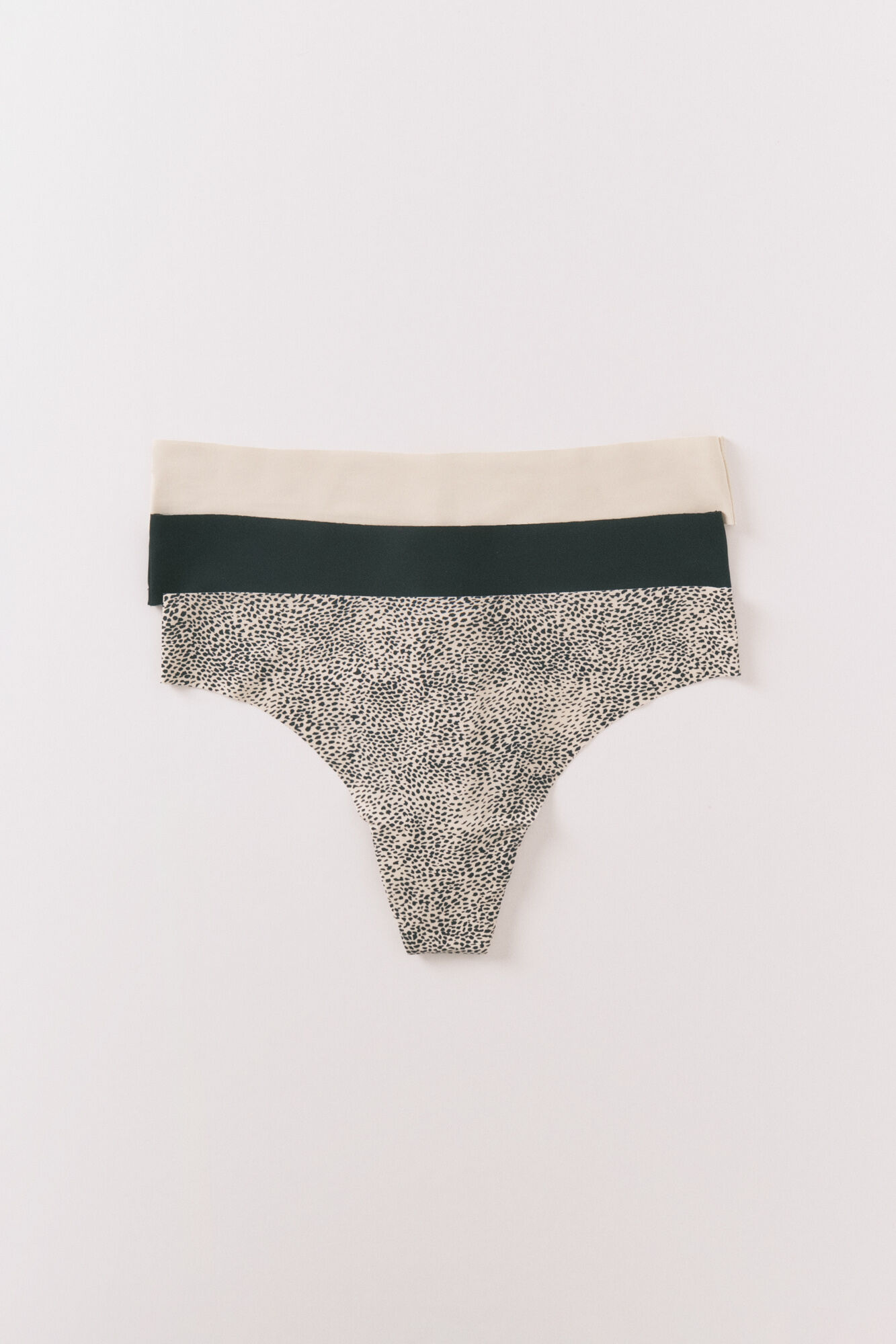 Women'secret Paket od 3 japanke sa životinjskim printom, bež i crne boje