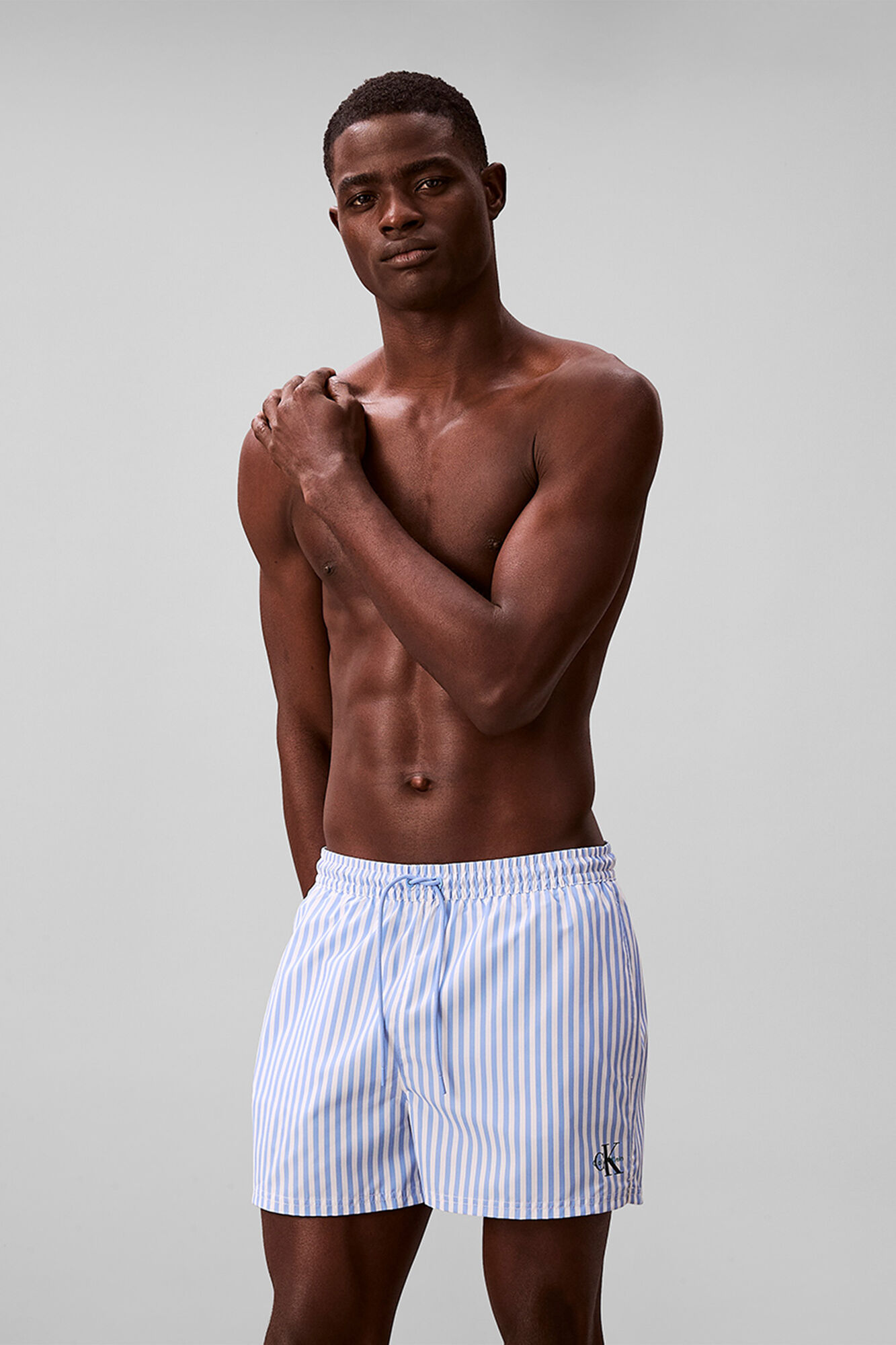 Calvin Klein Ba&ntilde;ador corto rayas cord&oacute;n