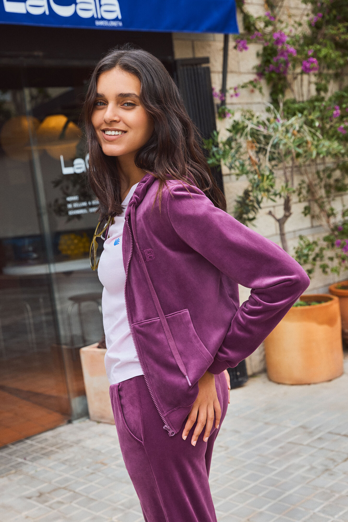 HI&BYE Chaqueta terciopelo cremallera vino