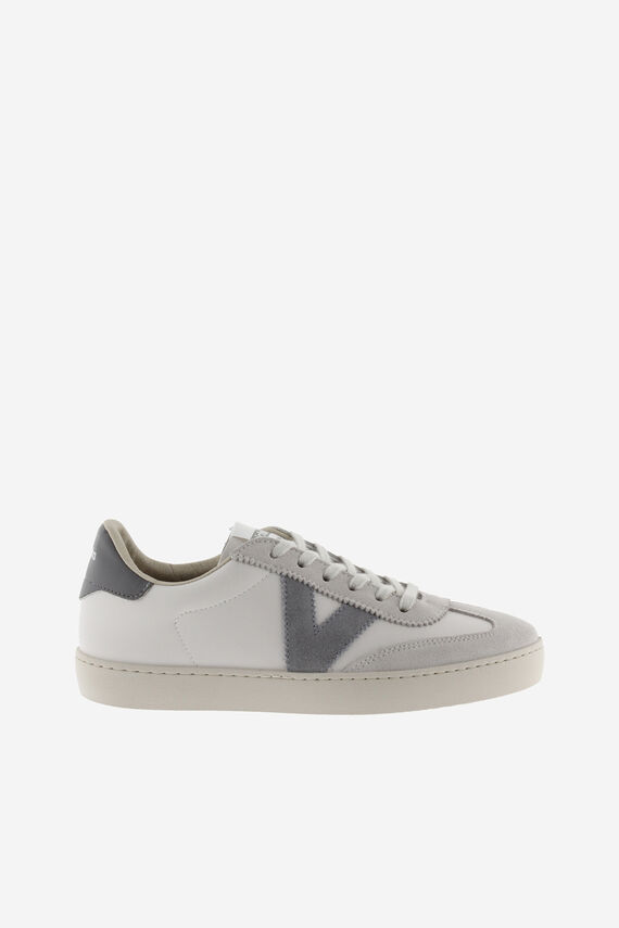 Zapatillas de efecto piel
