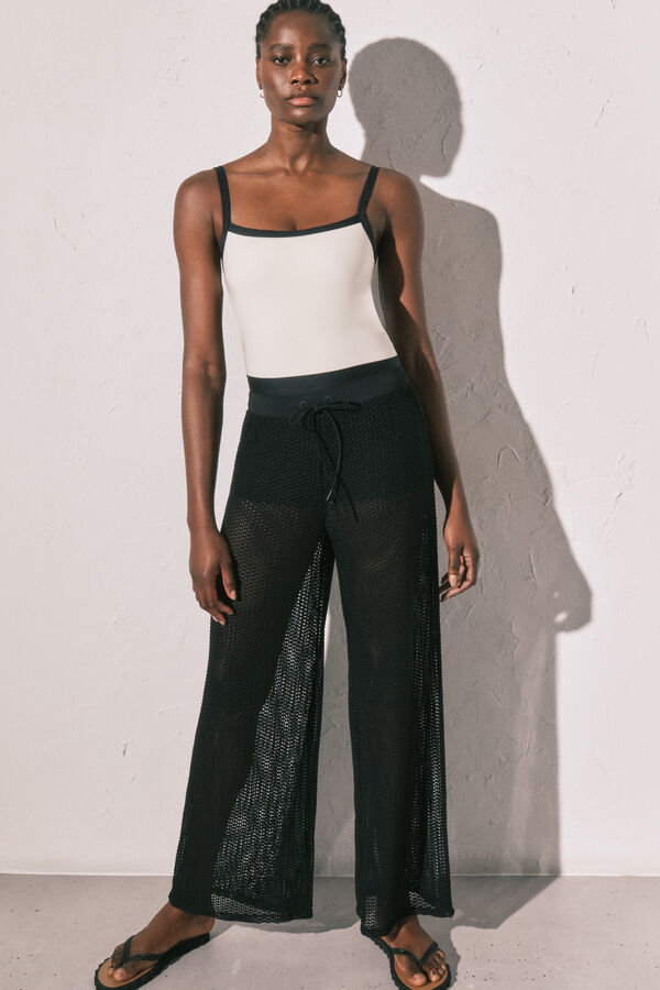 Women'secret Beli polusjajan kupaći kostim sa ravnim izrezom Bež