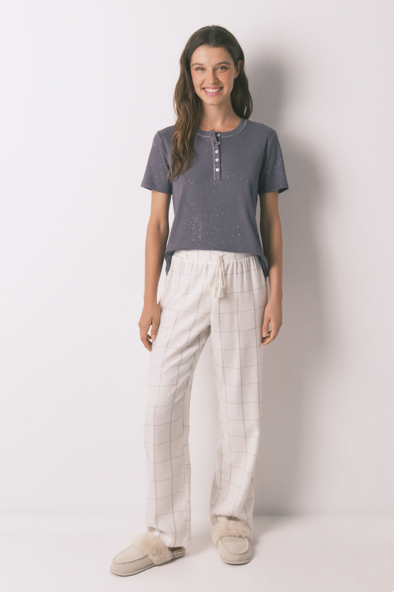 Women'secret Duge bele flanelske pantalone sa kariranim printom