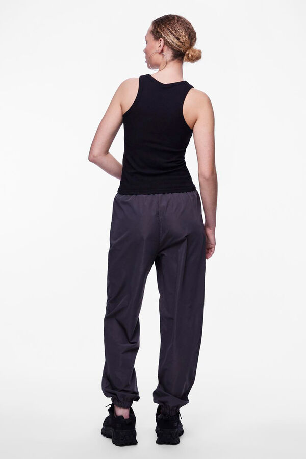 Pieces Vest top with built-in cups noir