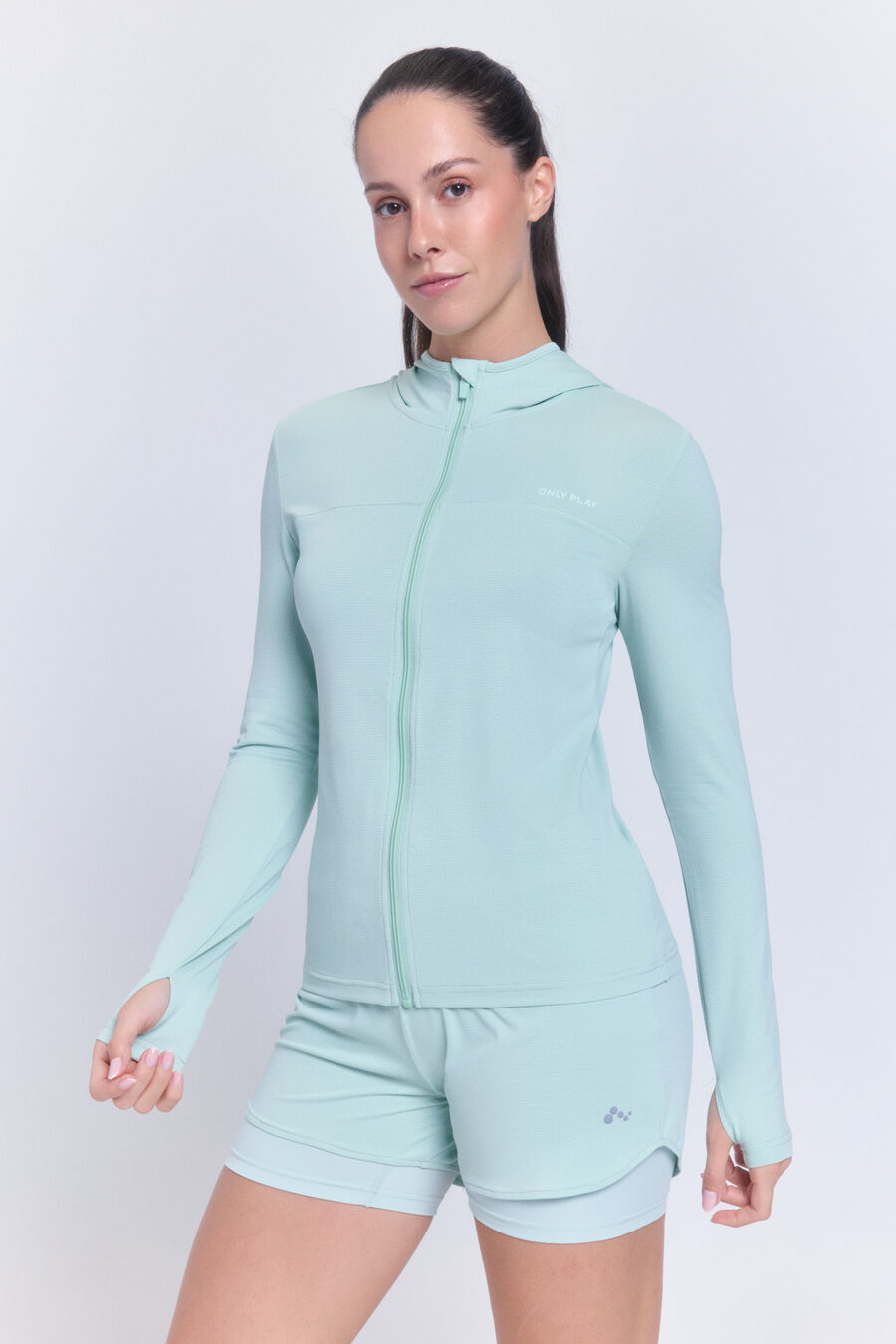 Chaqueta con capucha de entrenamiento B-Dry