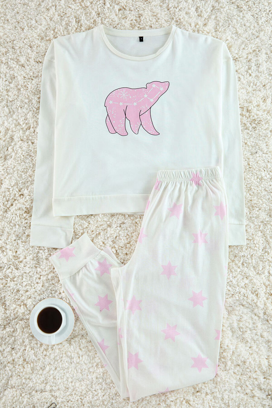 Conjunto de pijama estrellas blanco y rosa