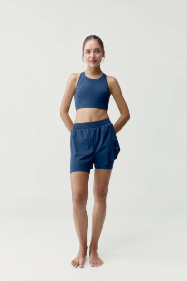 Born Living Yoga Teget Bikila sportski top Plava