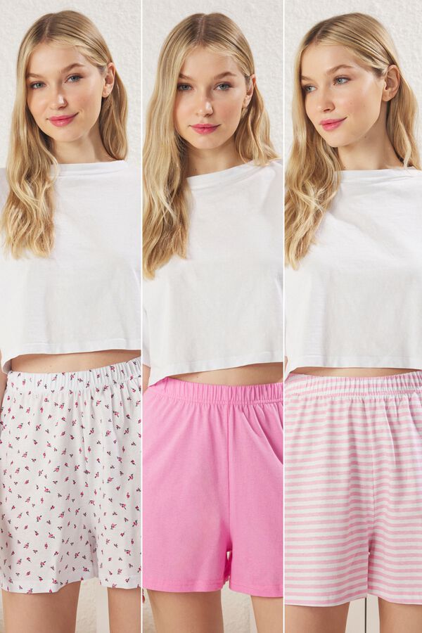 Trendyol Pack de 3 pantalones cortos de pijama rosa