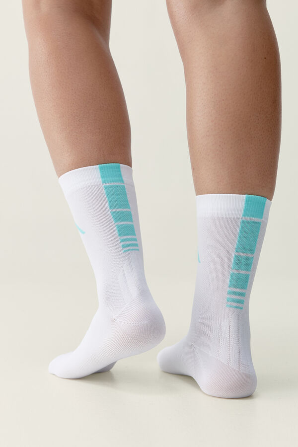 Born Living Yoga White/green socks ACARI white