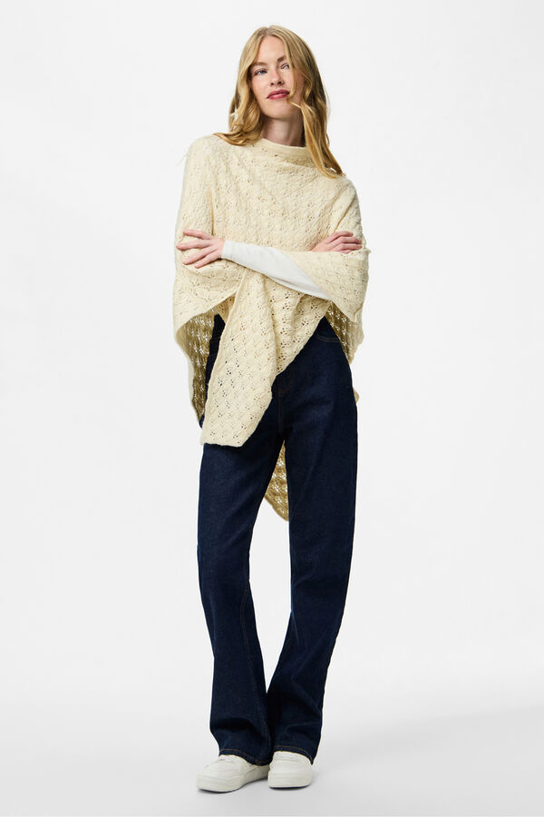Pieces Poncho de ganchillo blanco