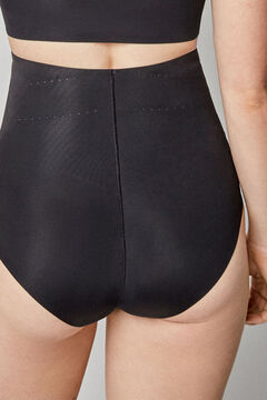 Gisela Cueca de alta redu&ccedil;&atilde;o com refor&ccedil;o