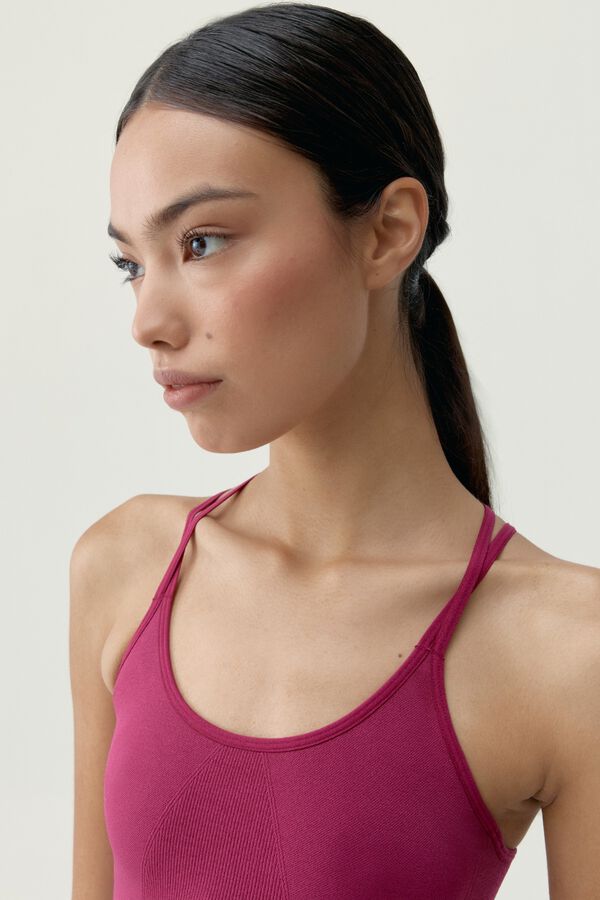 Born Living Yoga Top Viveka Ciruela  burdeos