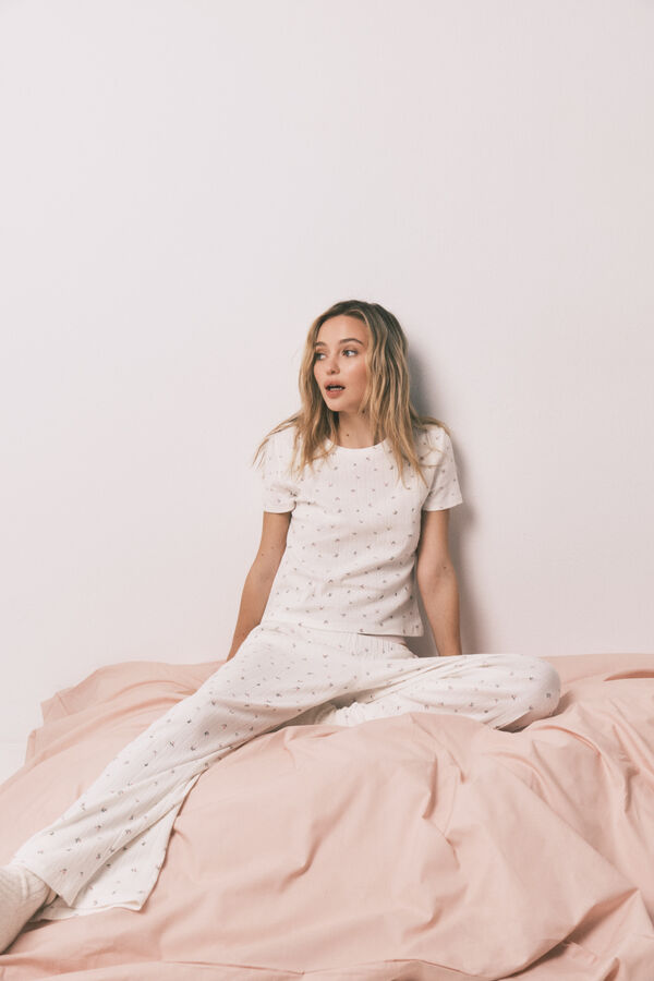 HI&BYE Bela pamučna duga pidžama sa printom sitnih cvetova` Print