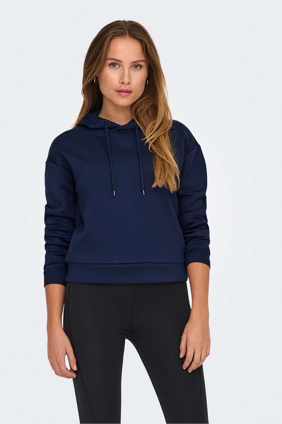 Sudadera básica con capucha