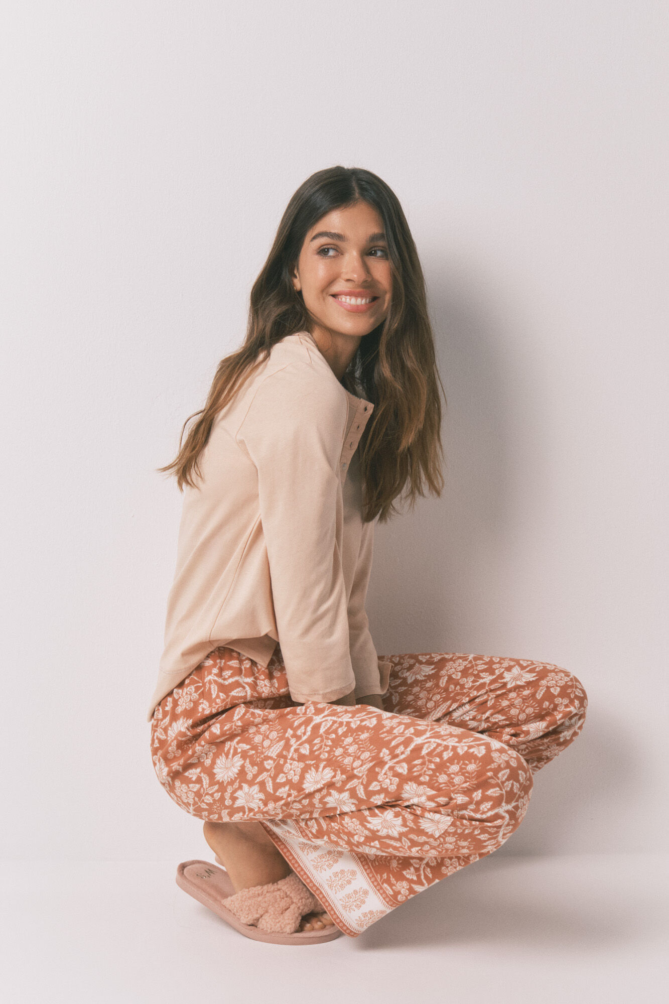 Women'secret Duge narandžaste cvetne viskozne pantalone