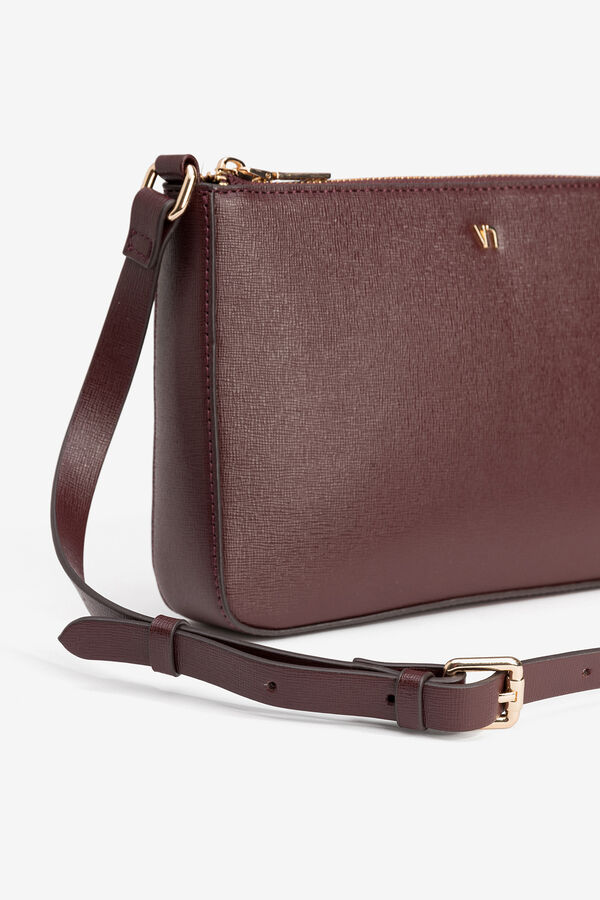 Vilanova Bolso Bandolera Efecto Piel burdeos