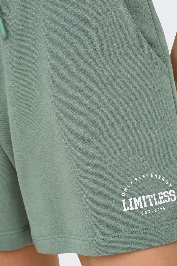 Only Play Sweat shorts green