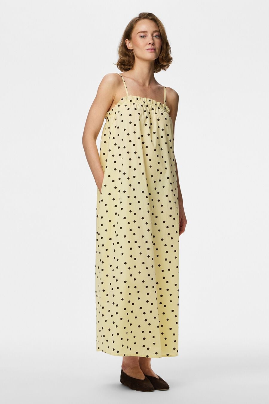 Vestido midi lunares