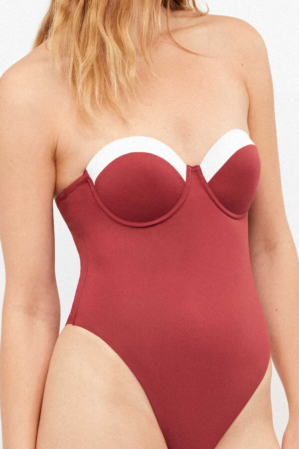 Gisela Fato de banho bicolor com aro vermelho