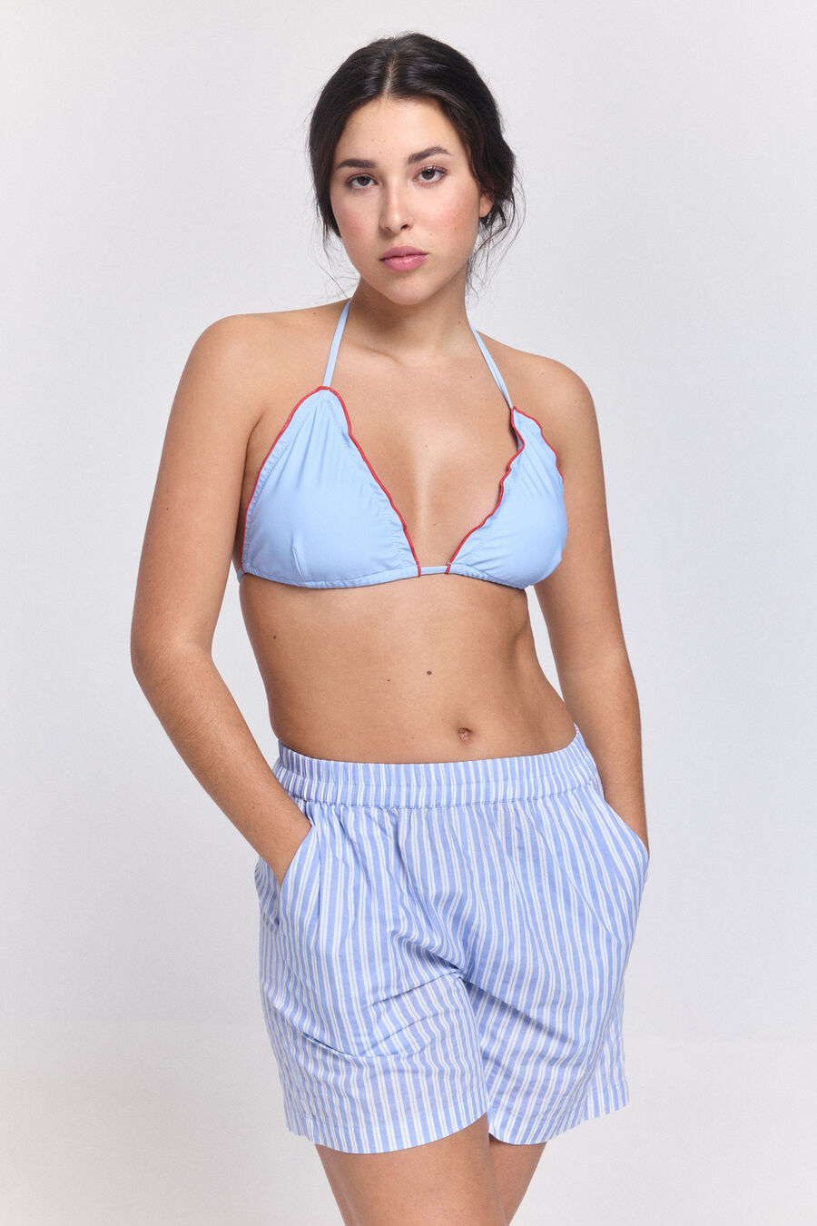 Pantalón corto rayas