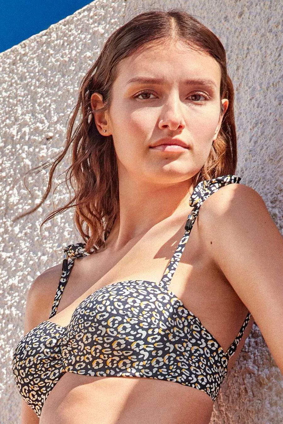 Top bikini bandeau aro silicona