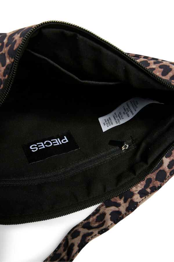 Pieces Bolso tipo ri&ntilde;onera negro