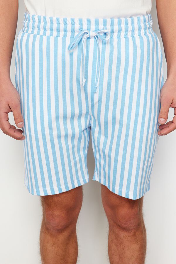 Trendyol Conjunto de pijama corto rayas marfil