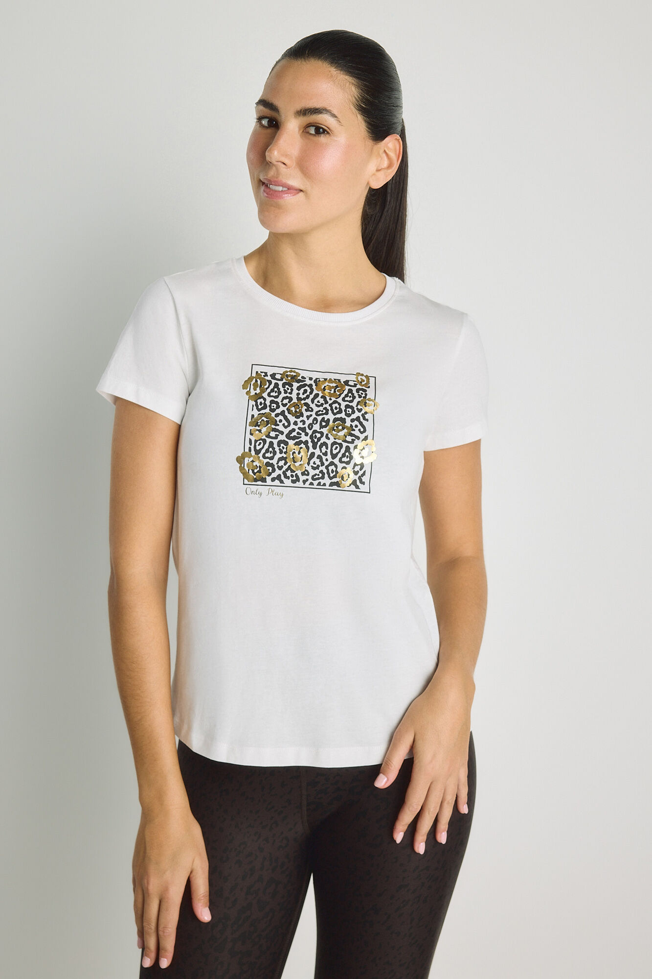 Only Play T-shirt estampada de manga curta