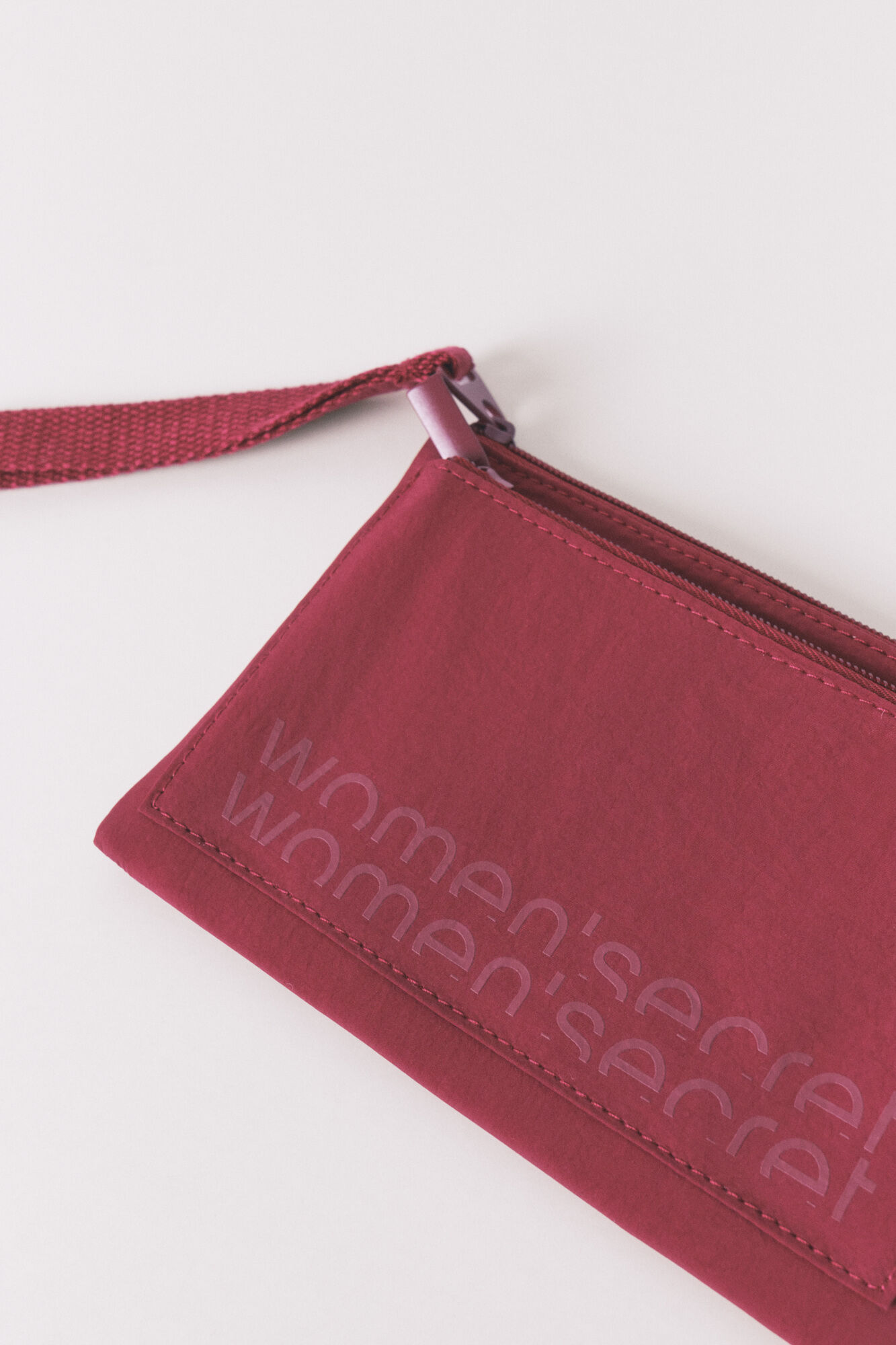 Women'secret Crvena mini najlonska novčanik