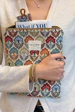 De La Mur Funda Libro Flora + Punto Libro Regalo