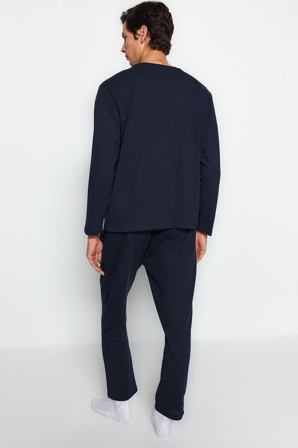 Trendyol Conjunto pijama largo liso azul "Sleep on it" azul