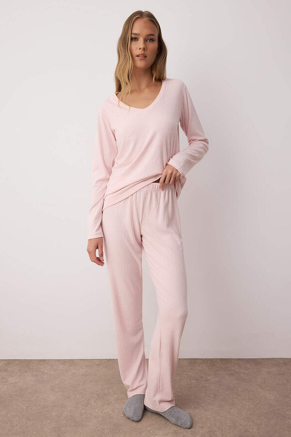 Trendyol Conjunto pijama invierno canal&eacute; rosa rosa