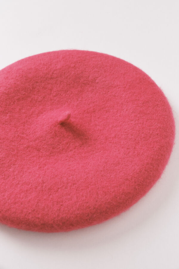 Women'secret Crvena kapa u stilu beretke Crvena