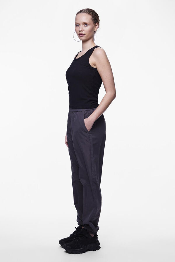 Pieces Vest top with built-in cups noir