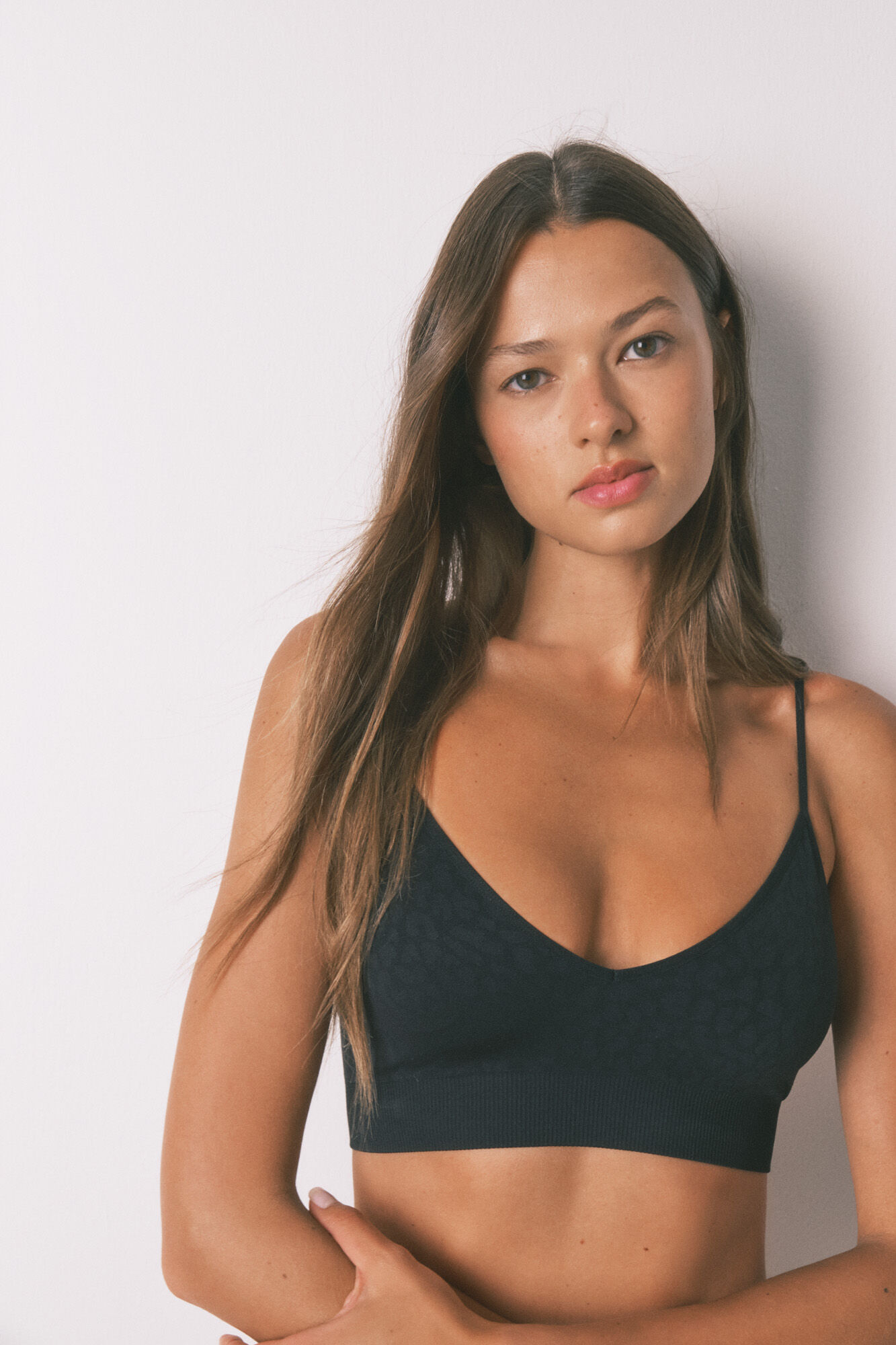 Women'secret NATURAL varr&aacute;s n&eacute;lk&uuml;li top &aacute;llatmint&aacute;val, fekete