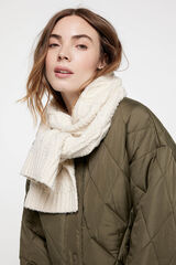 Pieces Bufanda larga estructurada, con detalle dibujo superficial.Tacto suave. blanco