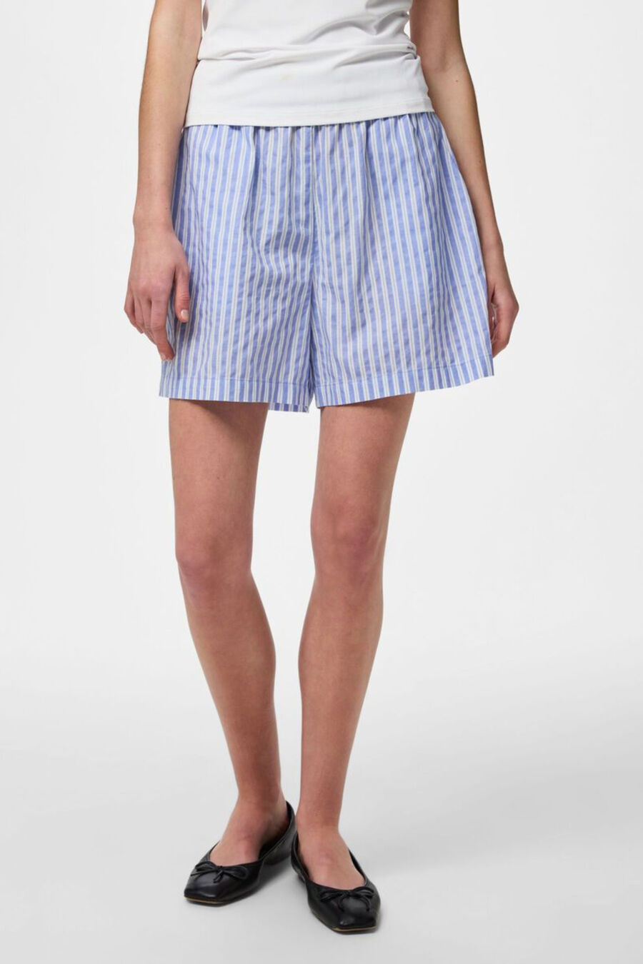 Pantalón corto rayas