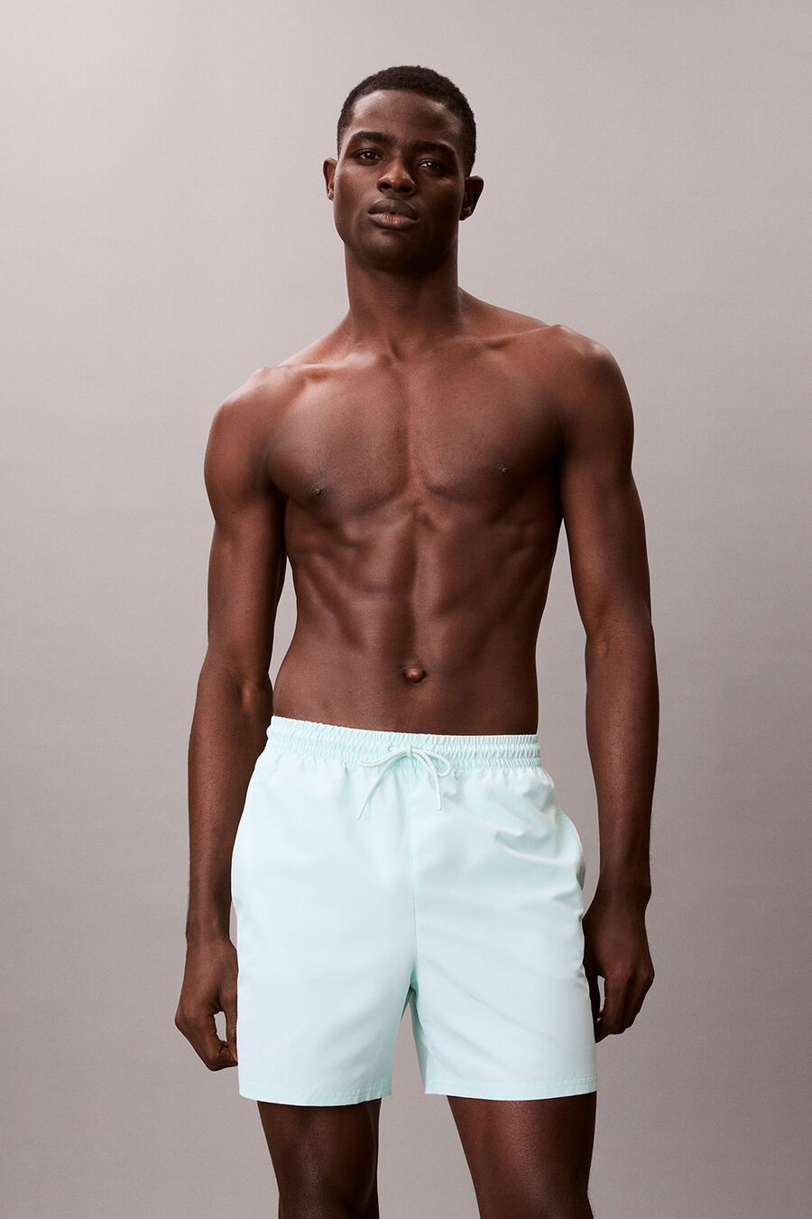 Bañador largo medio liso cordón