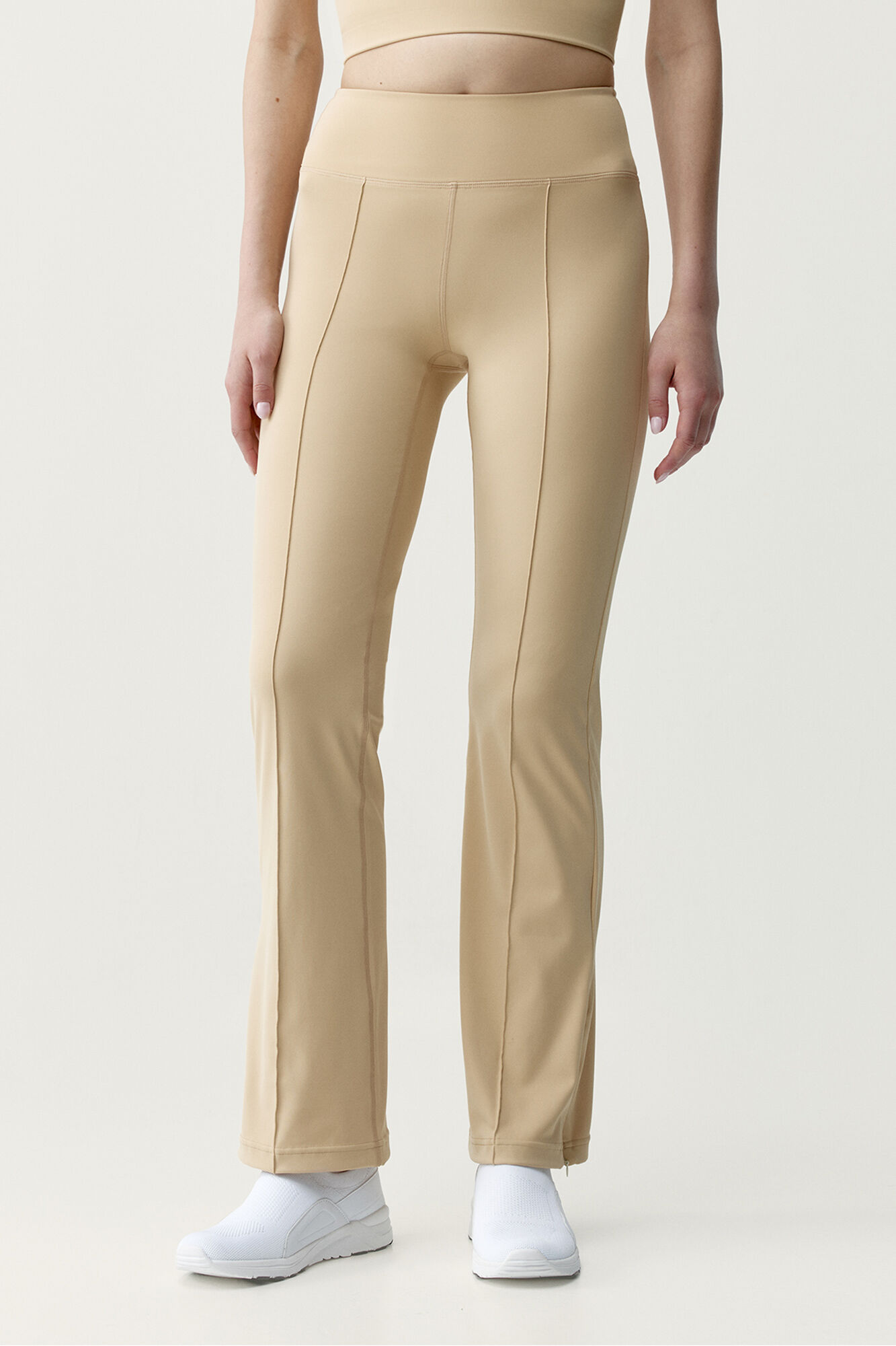 Born Living Yoga Leggings deportivos Marina beige