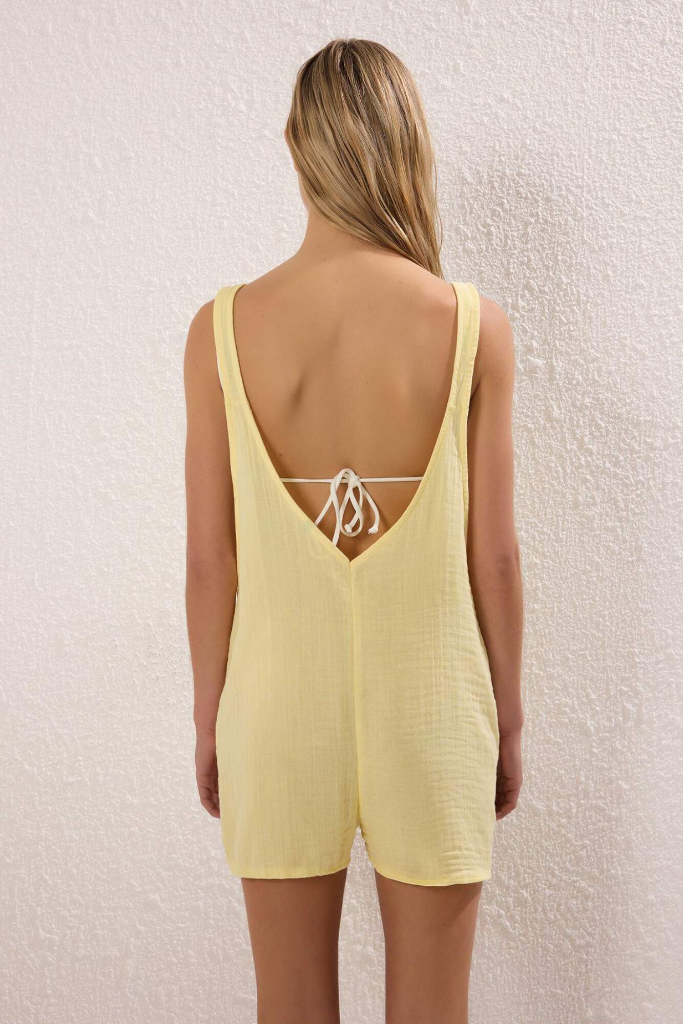 Trendyol Mono corto bolsillos textura