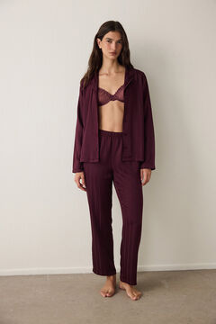 Penti Conjunto de camisa y pantal&oacute;n de sat&eacute;n granate burdeos