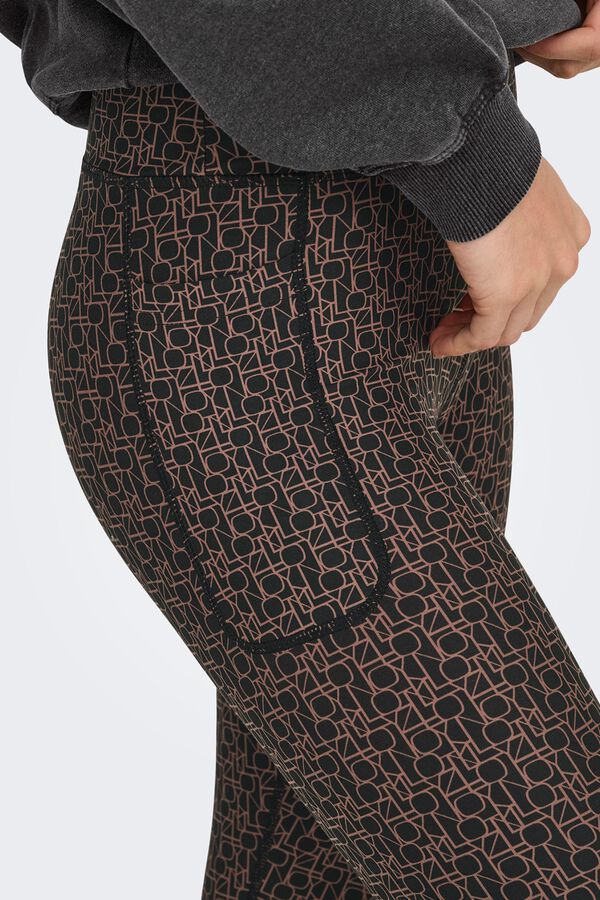 Only Play Leggings tiro alto estampado. negro