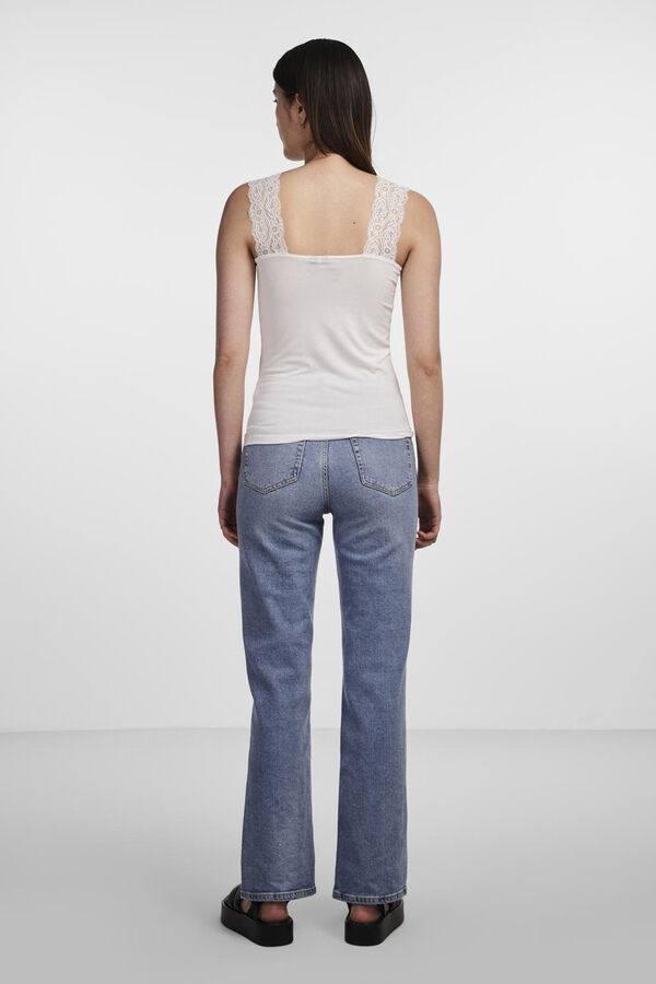 Pieces Top with lace detail blanc