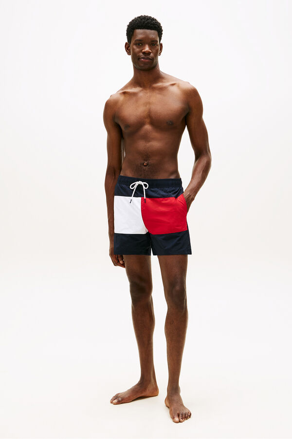 Tommy Hilfiger Cal&ccedil;&otilde;es de banho cl&aacute;ssicos para homem estampado bandeira Tommy azul