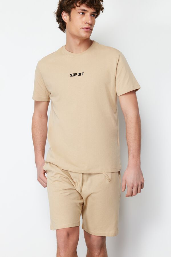 Trendyol Conjunto de pijama corto liso beige